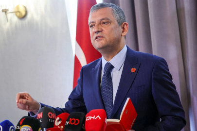 Özgür Özel'in "ara seçim" turu sürüyor: "Erdoğan mevcudiyetini ara seçime borçludur"