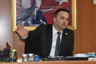 Hasbi Dede CHP'den ihraç edildi