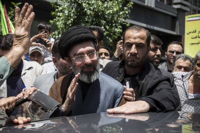 Reuters: Mücteba Hamaney ağır yaralandı ancak karar alma süreçlerinde aktif