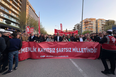 Bursa’da Mustafa Bozbey’e destek yürüyüşü