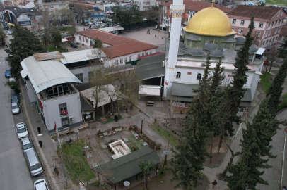 İhsaniye eski köy meydanı modern bir görünüme kavuşuyor