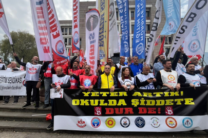 Bursa'da öğretmenler iş bıraktı: "Okullarda şiddete hayır!”