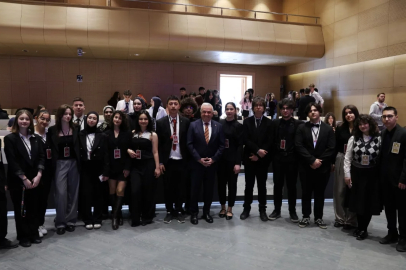 Nilüfer Belediyesi, çocukların ve gençlerin demokratik haklarını deneyimlediği etkinliğe ev sahipliği yaptı