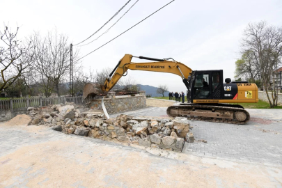 Osmangazi'de sit alanındaki kaçak yapıya müdahale