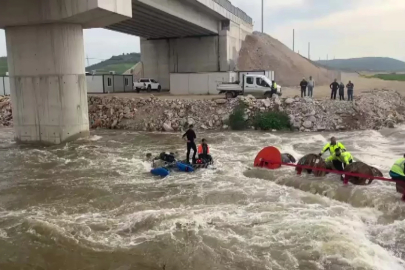 Bursa'da traktör devrildi: 10 işçi vinçle kurtarıldı