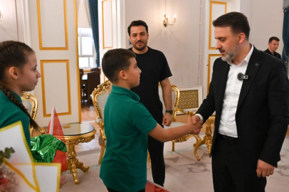 Bursa Büyükşehir Meclisi’nde söz çocukların oldu