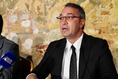 Mahir Polat İBB'deki görevine döndü