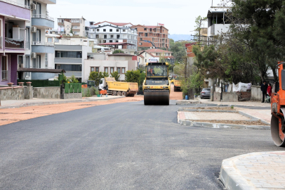 Osmangazi’den Hamitler’e 300 tonluk asfalt desteği