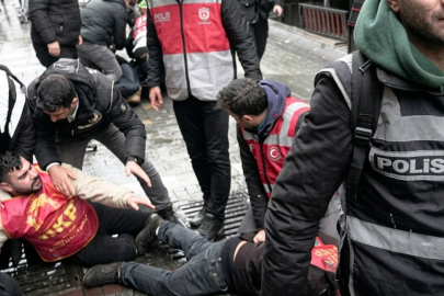 Taksim'de 1 Mayıs'a polis müdahalesi: 512 gözaltı