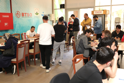 Osmangazi’de istihdam buluşması: 35 kişi iş sahibi oldu