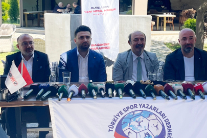 Bursaspor Başkanı Enes Çelik: “Süper Lig hedefi elzem, borcu azaltıyoruz”