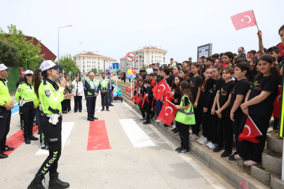 Kızılcıklı Mahallesi’nde Trafik Eğitim Sokağı açıldı 