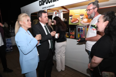 Osmangazi Belediye Başkanı Erkan Aydın'dan Bursa Kahve Festivali'ne ziyaret