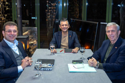 Özgür Özel, Ekrem İmamoğlu ve Mansur Yavaş'tan ortak paylaşım