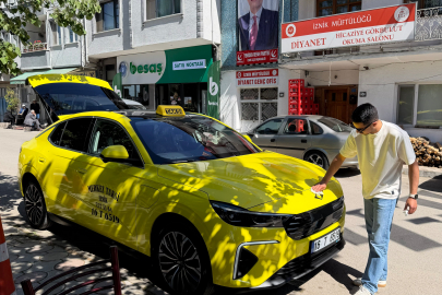 Bursa'da genç girişimci Togg'u taksi yaptı: Fotoğraf çekilmek için çağıran bile var