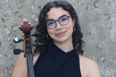Bursa’dan Oxford’a uzanan tarihi başarı: Olcay Varlı, Oxford’a kabul alan ilk Türk müzikçi oldu