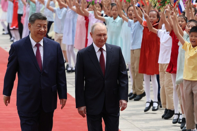 Putin, Çin Devlet Başkanı Xi ile görüştü