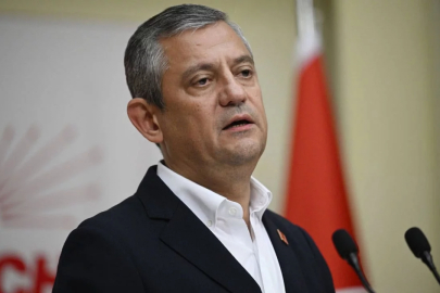 Özgür Özel: 40 gün içinde Kurultay bekliyoruz