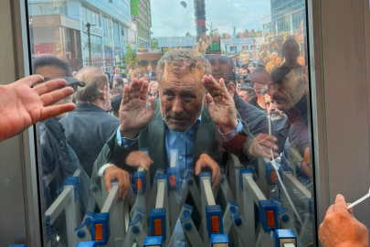 Orhan Sarıbal'a Bursa'dan sert tepki: "Örgütün de kentin de milletvekili değilsin”