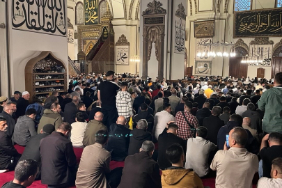 Bursa'nın tarihi camilerinde bayram yoğunluğu