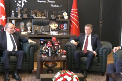 Özgür Özel liderliğindeki CHP, 14 siyasi partiyle bayramlaşıyor