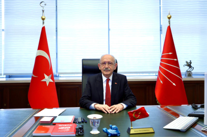 Mutlak butlanla geri gelen Kılıçdaroğlu, bayramlaşma için Genel Merkez'de
