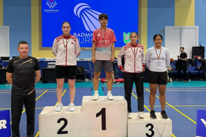 Badmintonda Osmangazi’ye çifte madalya