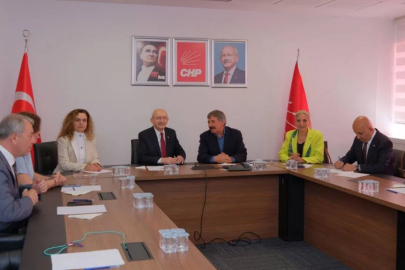 CHP'den ihraçların tamamı iptal edildi