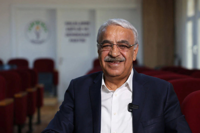 Mithat Sancar'dan Öcalan ve süreç açıklaması: "Tren tekrar hareketlendi"