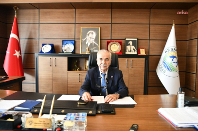 Bir belediye başkanı daha CHP'den istifa etti, ilçe başkanı sert tepki gösterdi