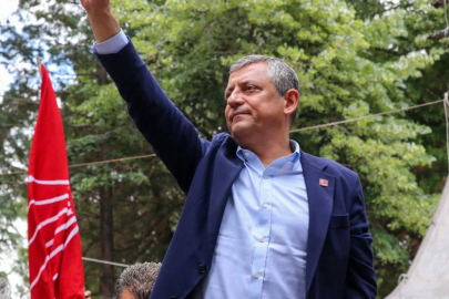 Özgür Özel'den 15 Temmuz mesajı: "FETÖ'nün siyasi ayağı ortaya çıkarılmadı"
