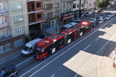 Bursa'nın metrobüsü ilk kez İnegöl'de görücüye çıktı
