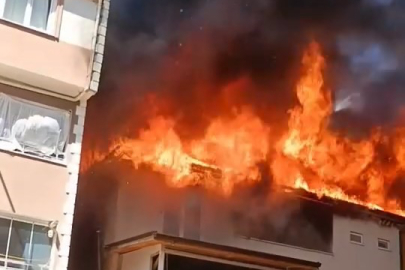 Bursa'da 3 katlı binada yangın