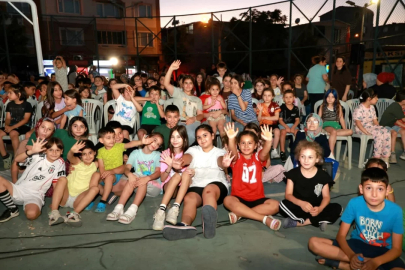 Osmangazi'de yazlık sinema geleneği çocuklarla buluşmaya devam ediyor
