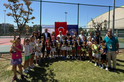 Osmangazi’nin raketleri madalyaları topladı