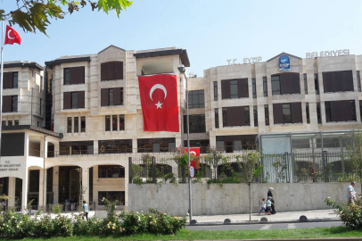 Eyüpsultan Belediye Başkan Yardımcısı gözaltına alındı