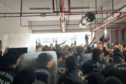 Bursa Büyükşehir Belediye Başkanvekili seçimi öncesi polisle arbede yaşayan CHP’liler hakkında soruşturma başlatıldı
