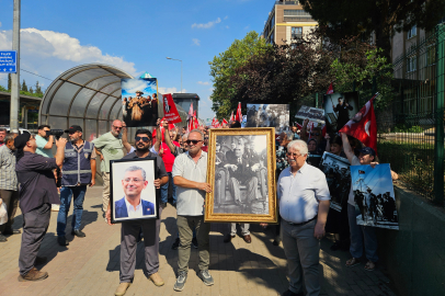 CHP Yıldırım parti binasından çıktı, 'Yeni Parti' binasına yürüdü