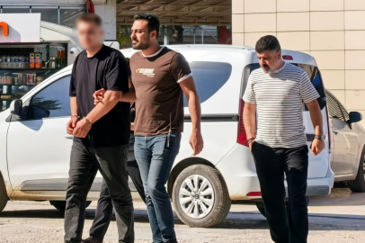 Bursa'da arkadaşını silahla tehdit edip kendi borcunu ödetti!