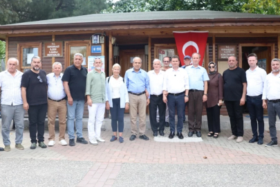 Osmangazi Belediye Başkanı Erkan Aydın'ın cuma durağı Küplüpınar Mahallesi oldu