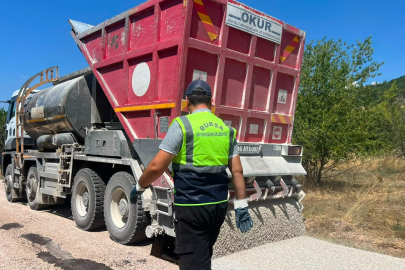 Keles'in 3 mahallesinde yollar yenileniyor