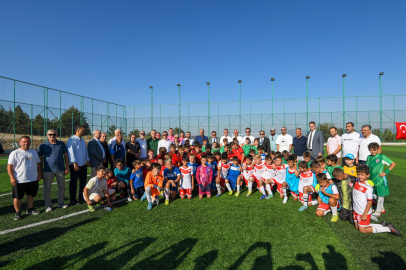 Osmangazi Belediyesi’nden anlamlı dostluk turnuvası