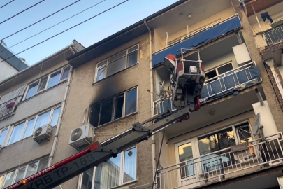 Bursa’da korkutan yangın: Mahalleli sokağa döküldü