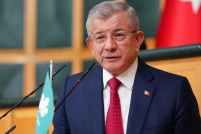 Ahmet Davutoğlu "Cumhurbaşkanına hakaret" suçundan ifade verdi: "Sözlerimin arkasındayım"