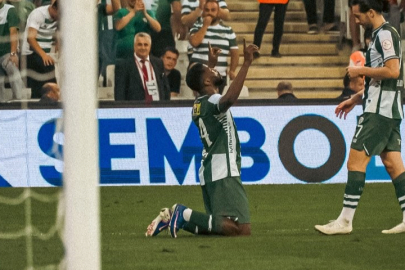 Bursaspor'un Nijeryalı forveti Iheanacho 5 maçta 6 gole ulaştı