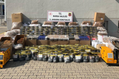 Bursa’da kaçakçılık operasyonu: 3,2 milyon liralık kaçak tütün ve sigara ele geçirildi