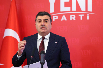 Zeynel Emre'den açıklama geldi: YENİ Parti'nin ismi değişecek mi?
