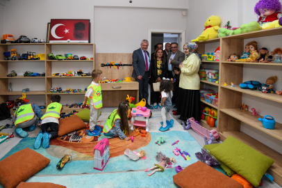 Osmangazi’de çocuklar için yeni oyun ve oyuncak evi açıldı