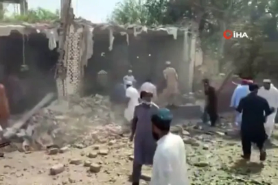 Pakistan'da bombalı saldırı: 15 ölü, 50'den fazla yaralı