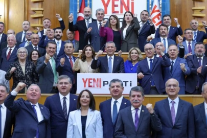 Yeni Partili vekiller sahayı anlattı: Gündem geçim sıkıntısı, halk erken seçim istiyor